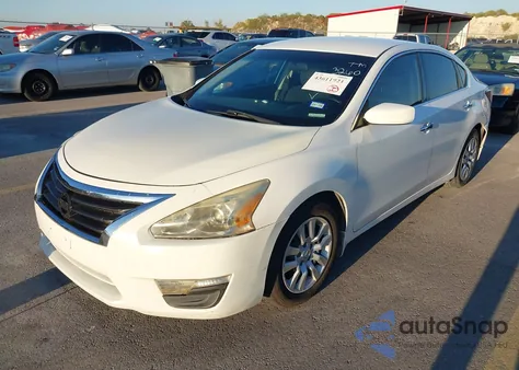 2015 Nissan Altima 2.5 S from USA, damaged, VIN 1N4AL3APXFC413260